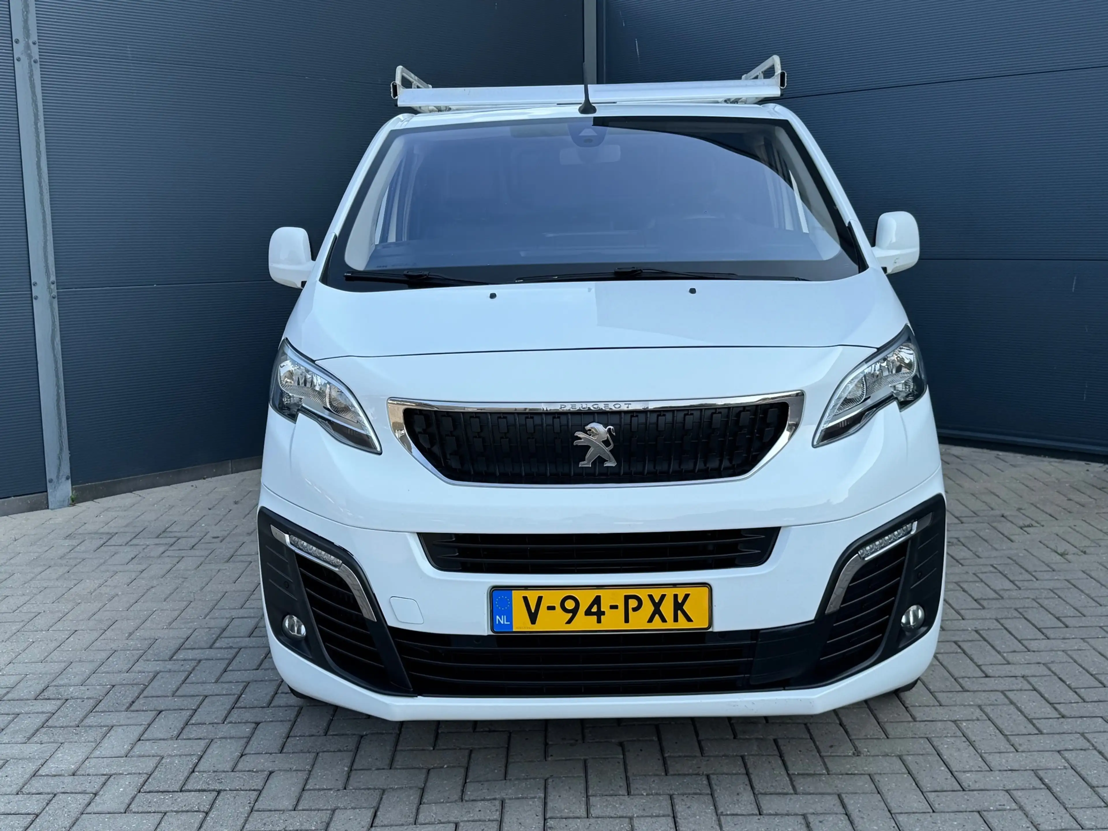 Peugeot Expert 1.5 BlueHDI / Lang / 360 / 2 X Zijdeur / Imperiaal — photo 9