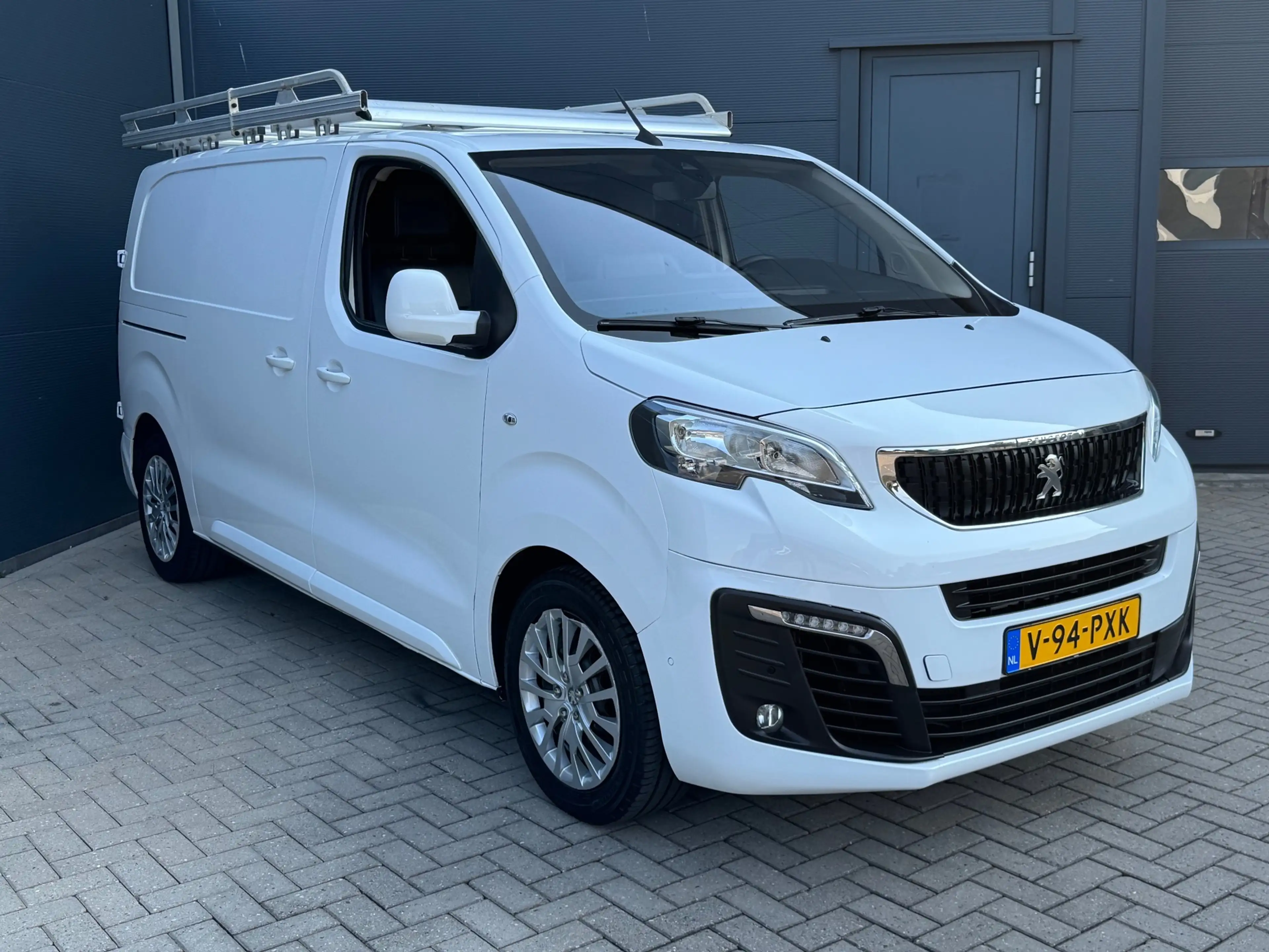 Peugeot Expert 1.5 BlueHDI / Lang / 360 / 2 X Zijdeur / Imperiaal — photo 3