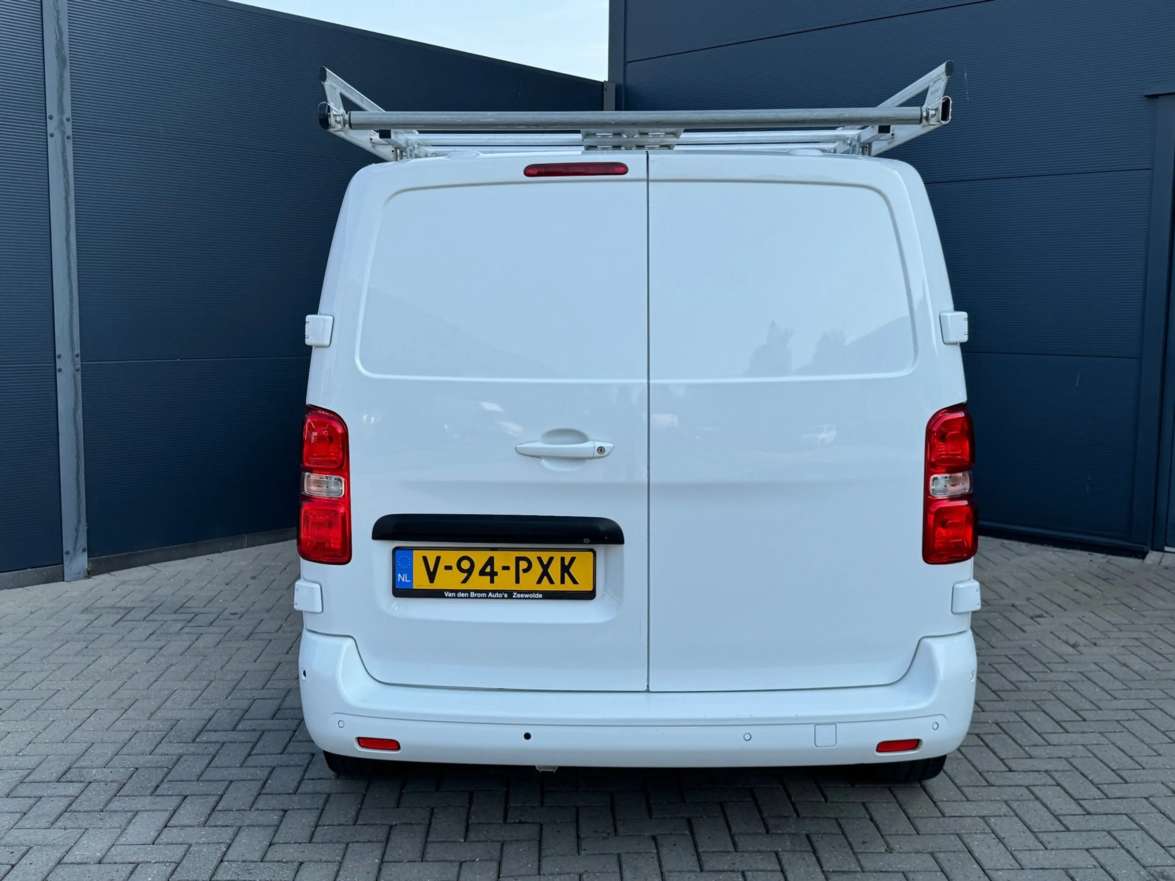 Peugeot Expert 1.5 BlueHDI / Lang / 360 / 2 X Zijdeur / Imperiaal — photo 10