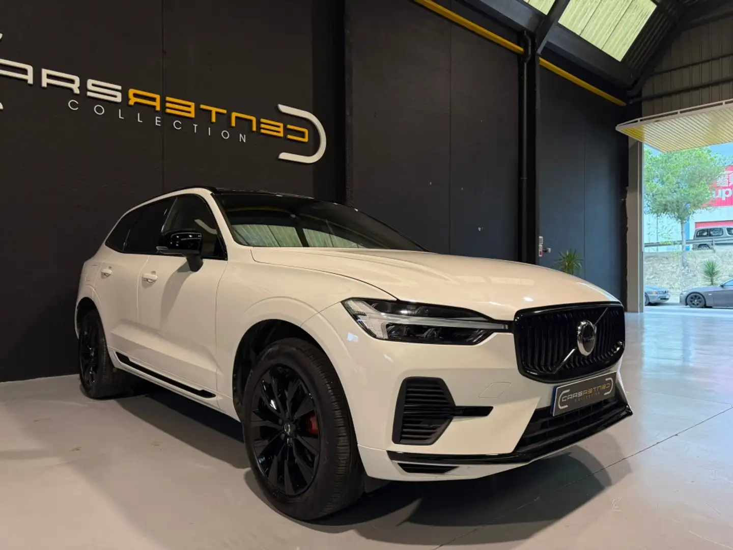 Volvo XC60 T6 Recharge Inscription Expression Blanco - 2