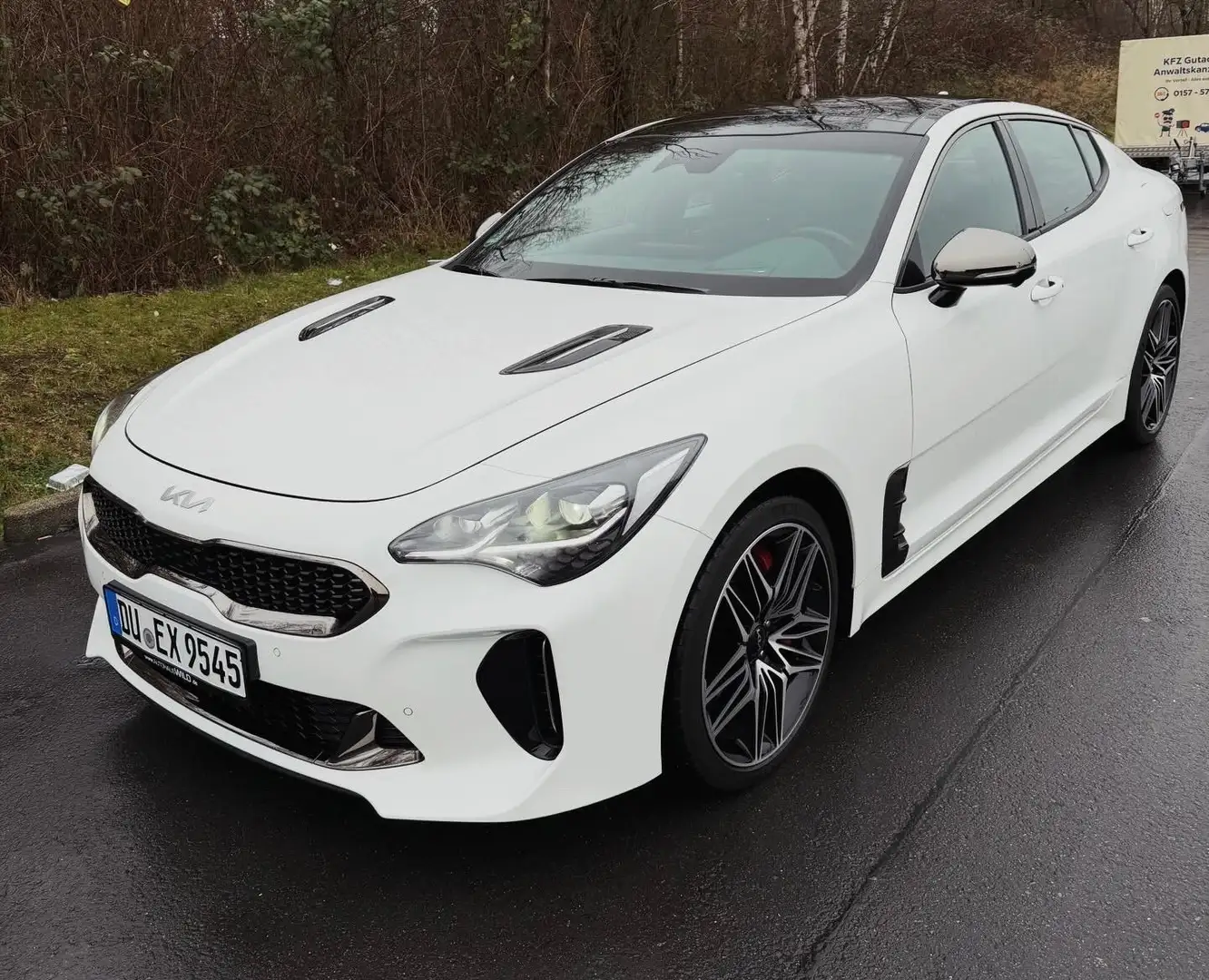 Kia Stinger Stinger 3.3 T-GDI AWD OPF GT Weiß - 2