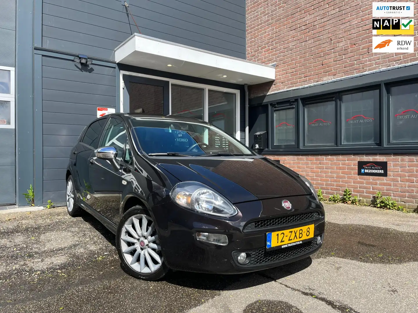 Fiat Punto Evo 0.9 TwinAir Sport|NAP|PDC|CRUISE|AIRCO|ELEK.PAK Schwarz - 1