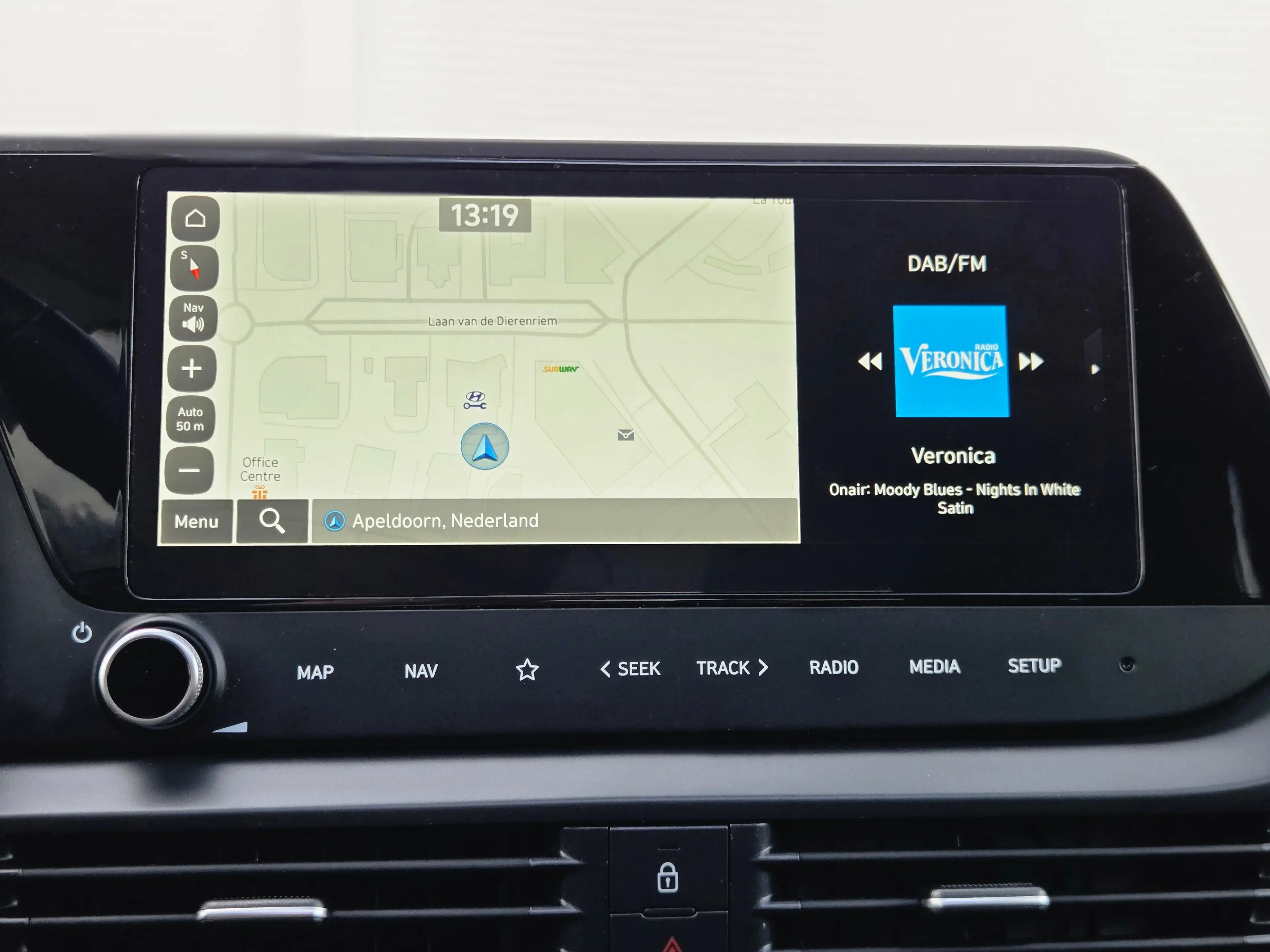 Hyundai BAYON 1.0 T-GDI Premium Sky Apple Carplay/Android Auto / — photo 17