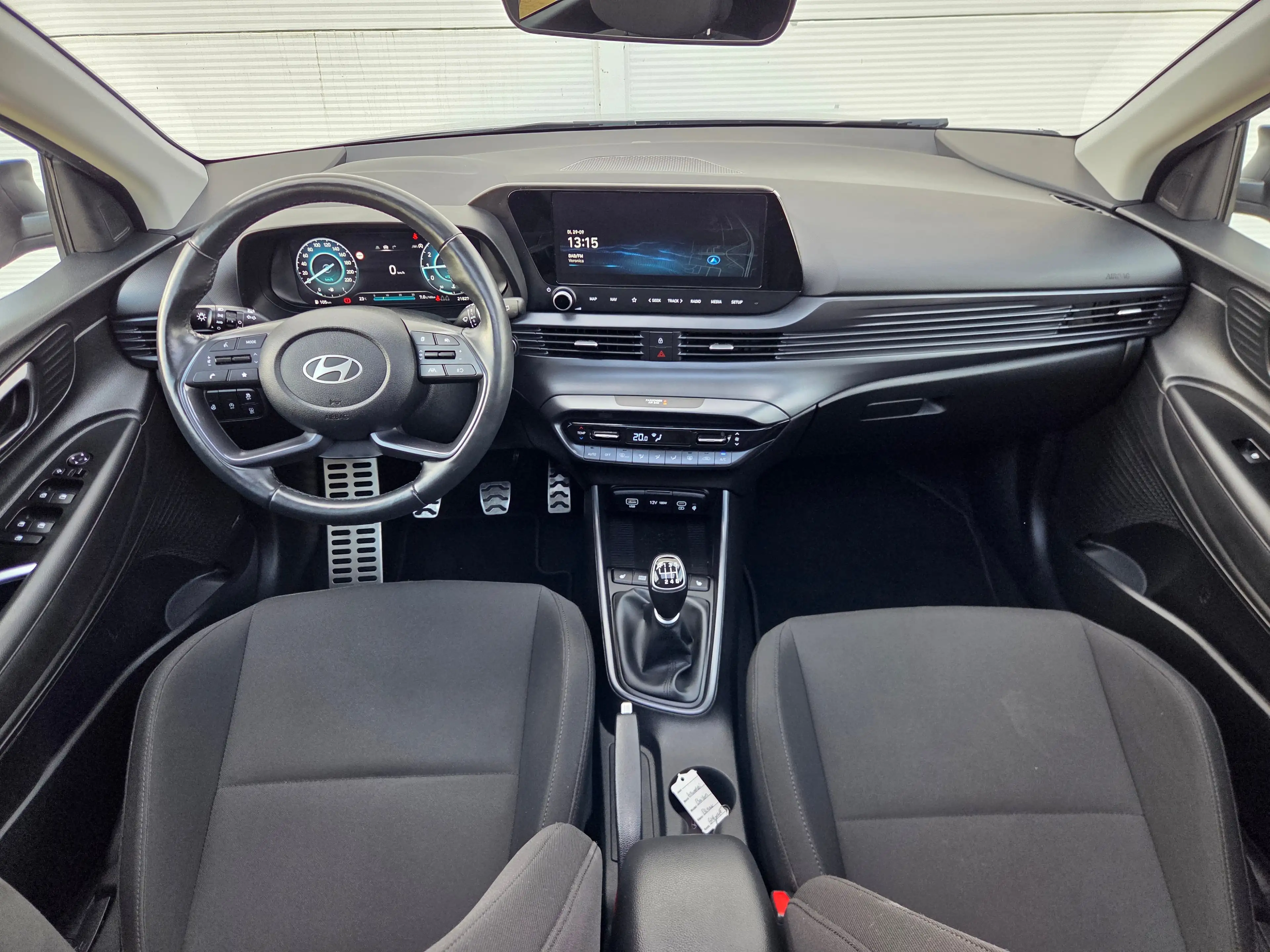 Hyundai BAYON 1.0 T-GDI Premium Sky Apple Carplay/Android Auto / — photo 4