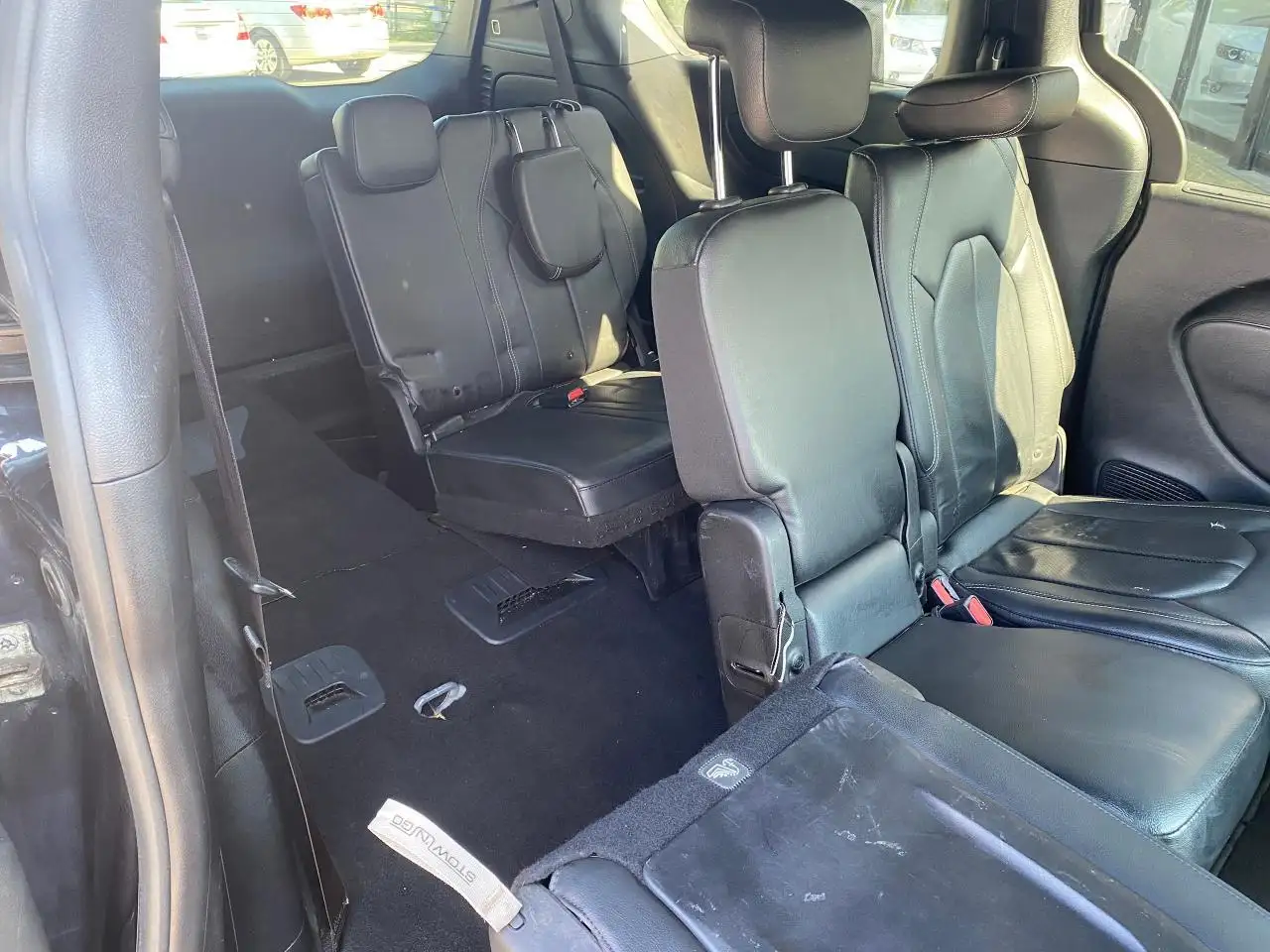 Chrysler Pacifica снимка Chrysler Pacifica