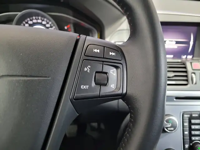 Volvo XC60 view 18