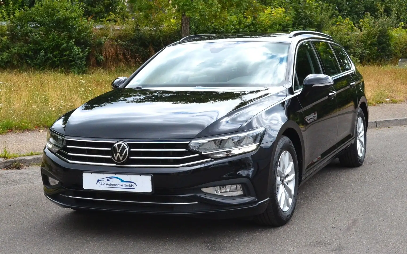 Volkswagen Passat Variant 2.0 TDI DSG Business Negro - 1
