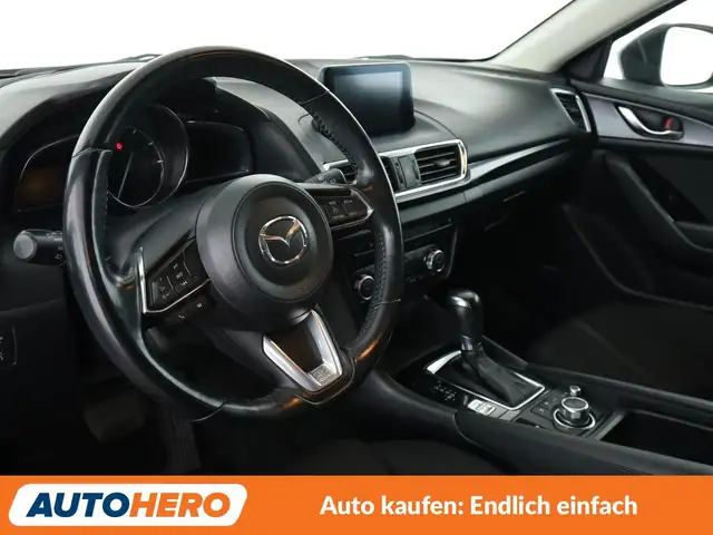Mazda Mazda3 view 11