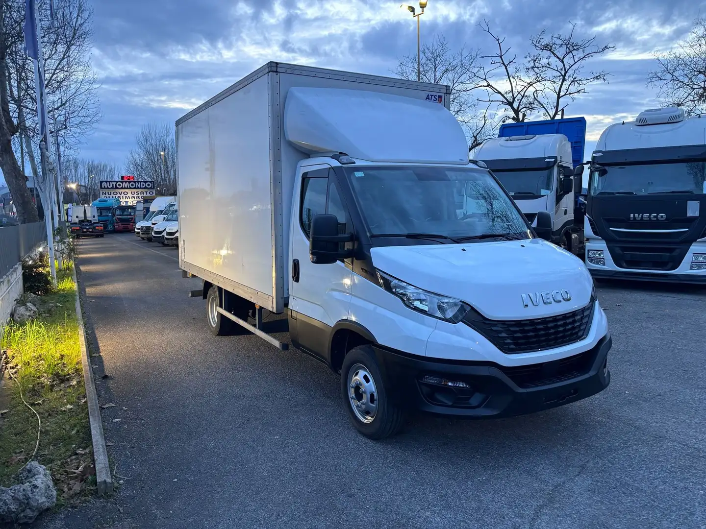 Iveco Daily 35C160 motore 3.0  euro 6 D Білий - 2