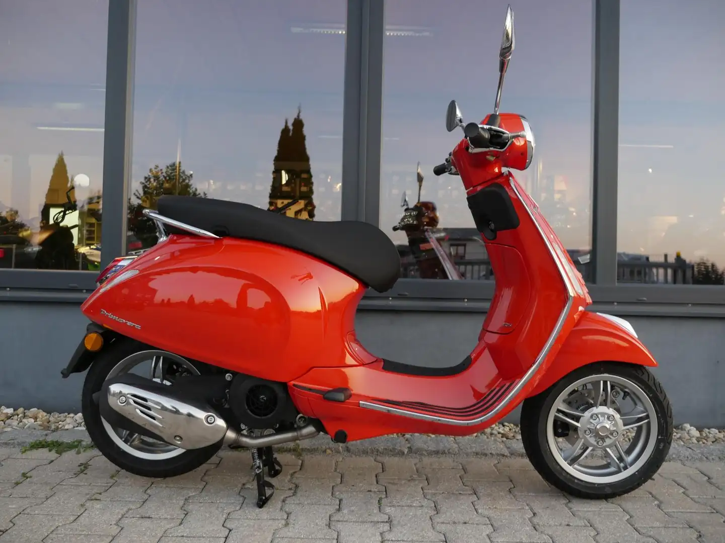 Vespa Primavera 125 - Facelift - mehrere Farben - 2