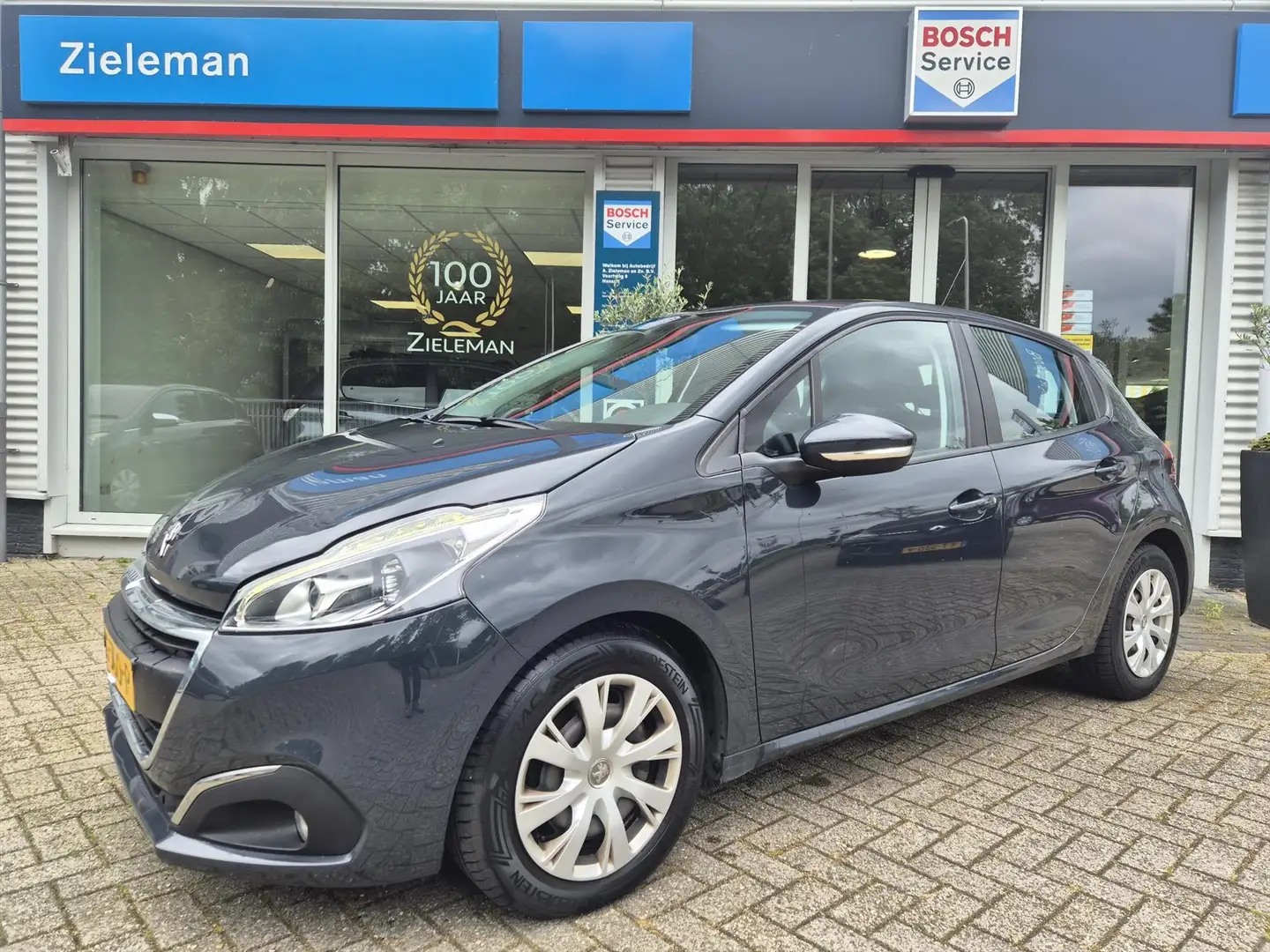 Peugeot 208 1.2 PureTech 82 pk Blue Lion - Navigaite - Parkeer Gris - 1