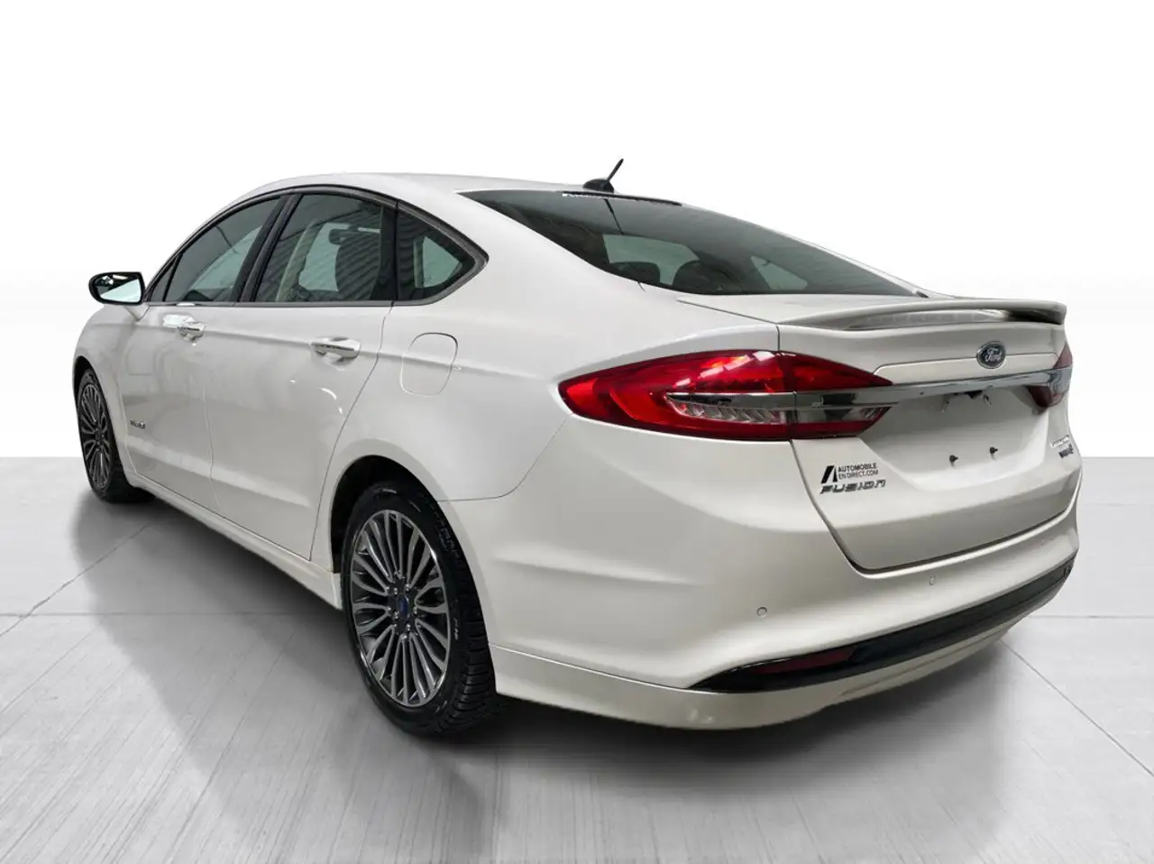 Ford Fusion Hybrid снимка Ford Fusion Hybrid