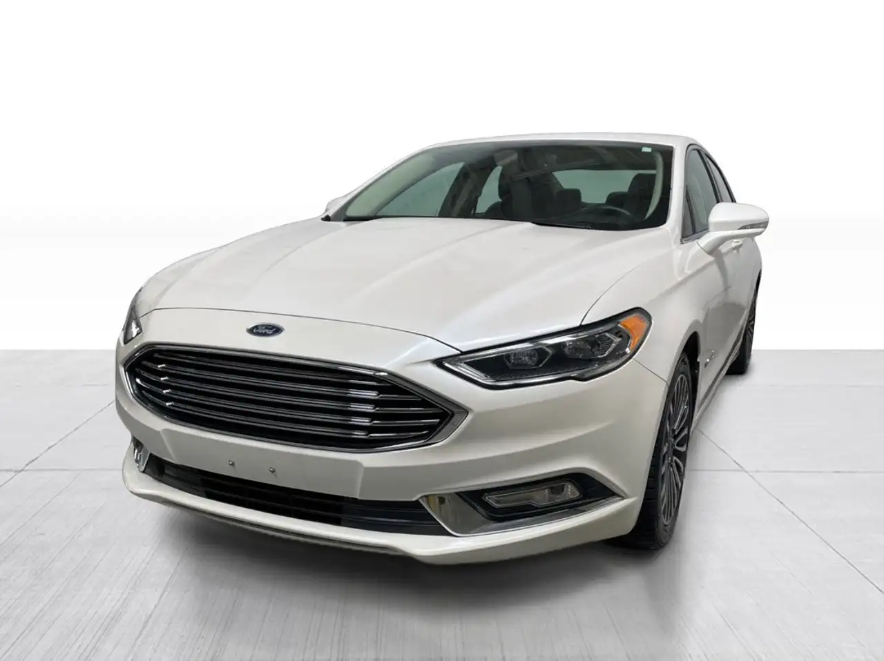 Ford Fusion Hybrid снимка Ford Fusion Hybrid