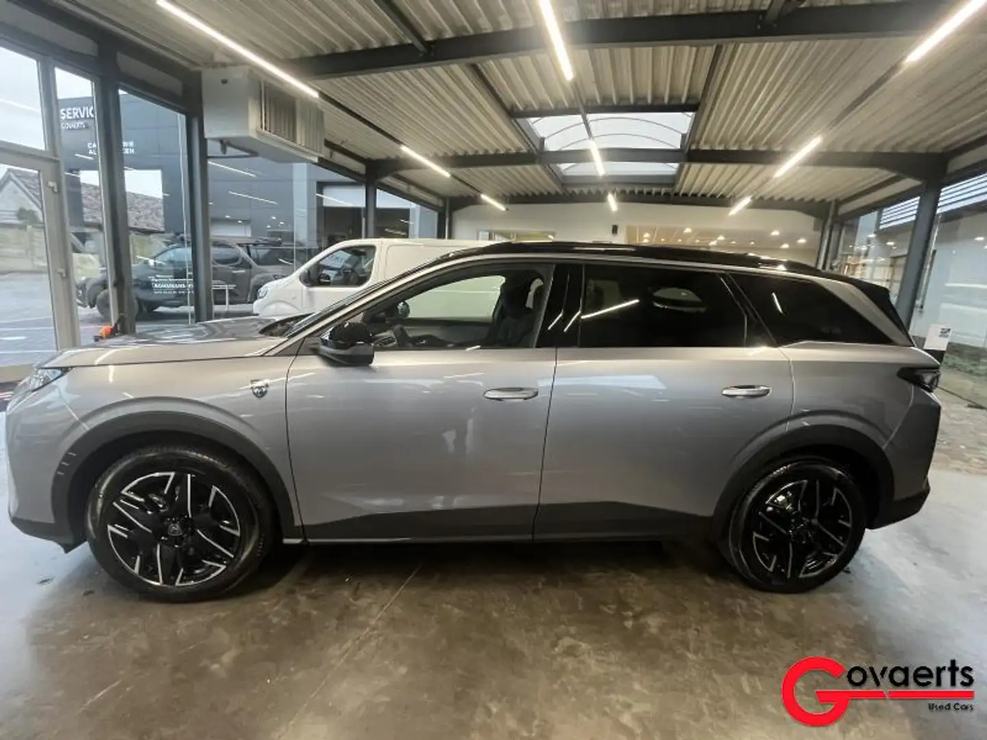 Peugeot 5008 III & e- GT Gris - 2