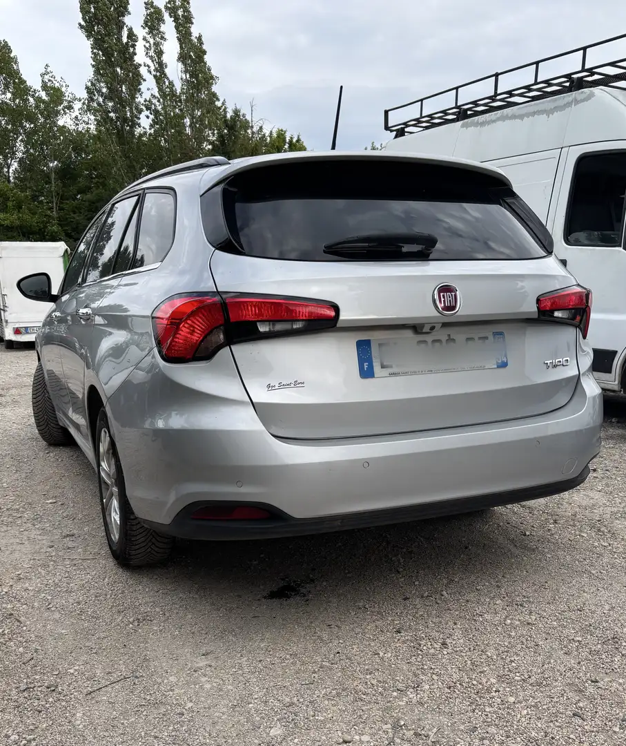 Fiat Tipo Station Wagon 1.6 MultiJet 120 ch Start/Stop DCT E - 2