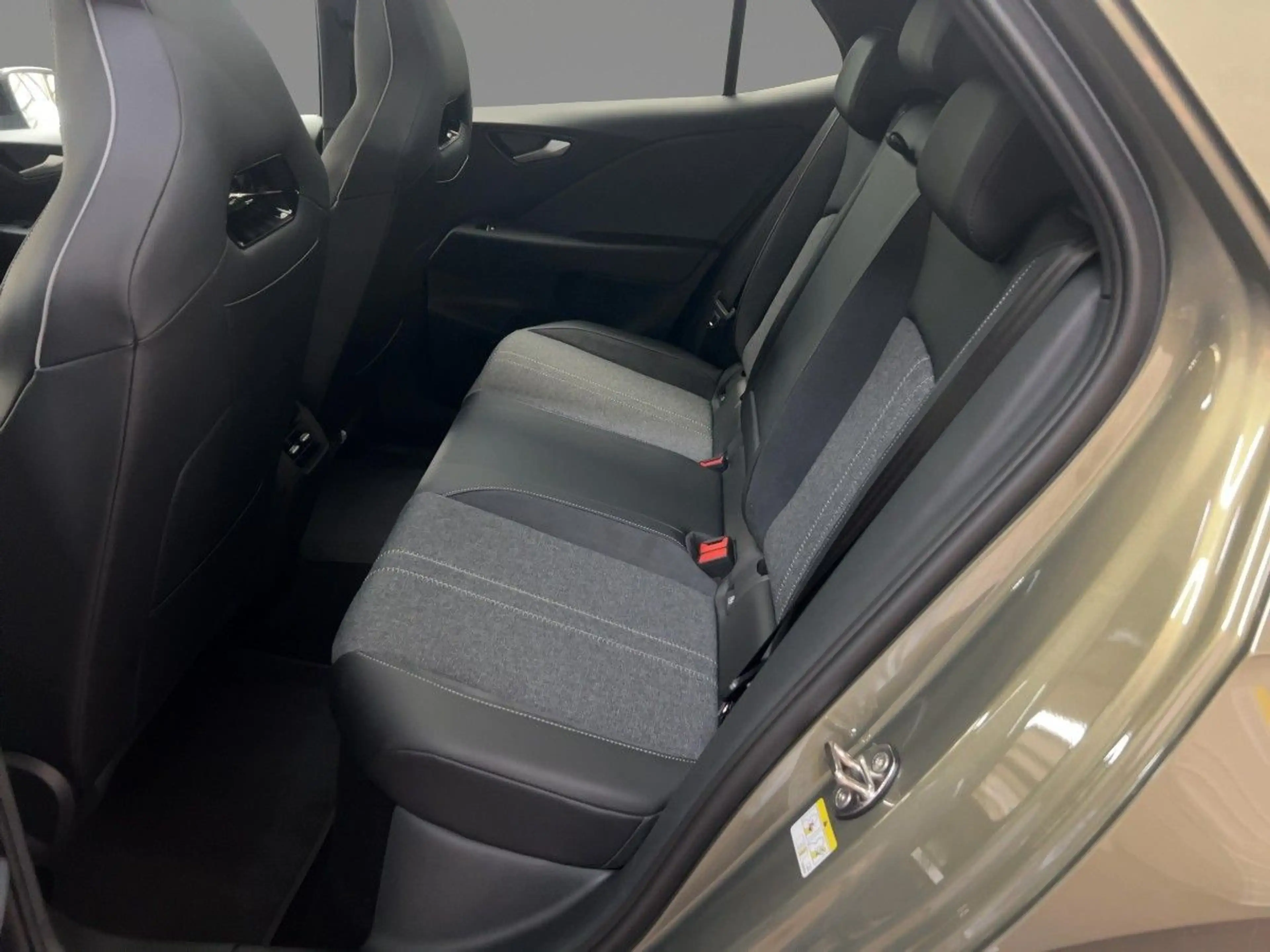 Volkswagen ID.3 Neo Style Matrix-LED Kamera Head-up Pano Wä — photo 10