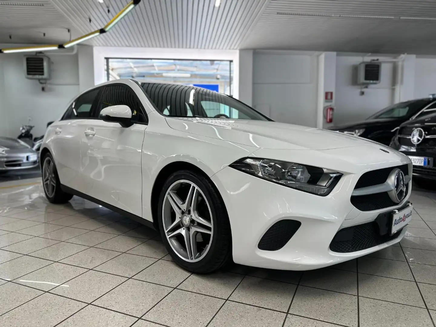 Mercedes-Benz A 180 d Automatic Executive NEOPATENTATO Bianco - 1