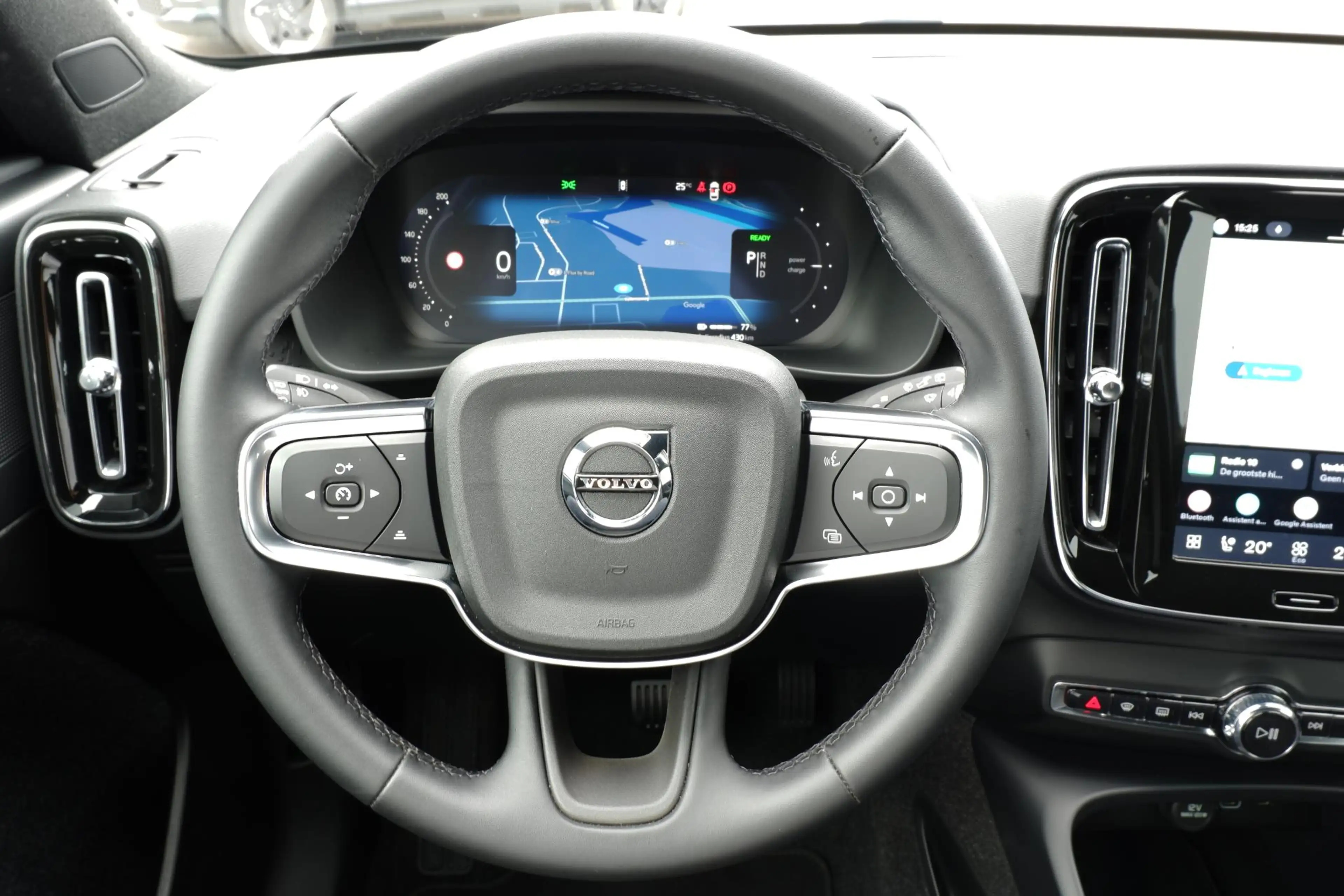 Volvo EX40 Single Motor Extended Range Plus 82 kWh | Trekhaak — photo 12