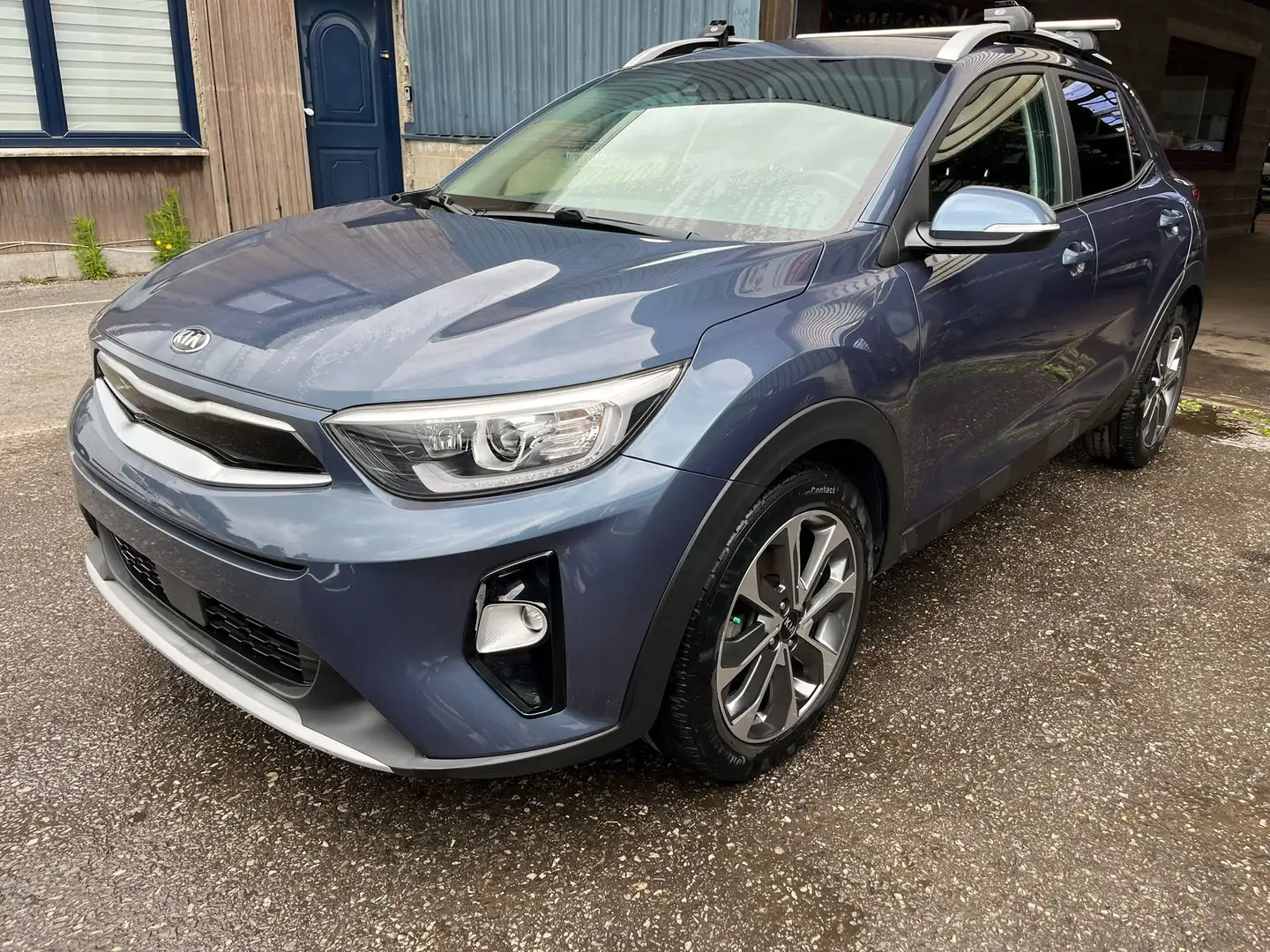 Kia Stonic 1.0 T Sense ISG DCT MOTEUR CASSE Bleu - 1