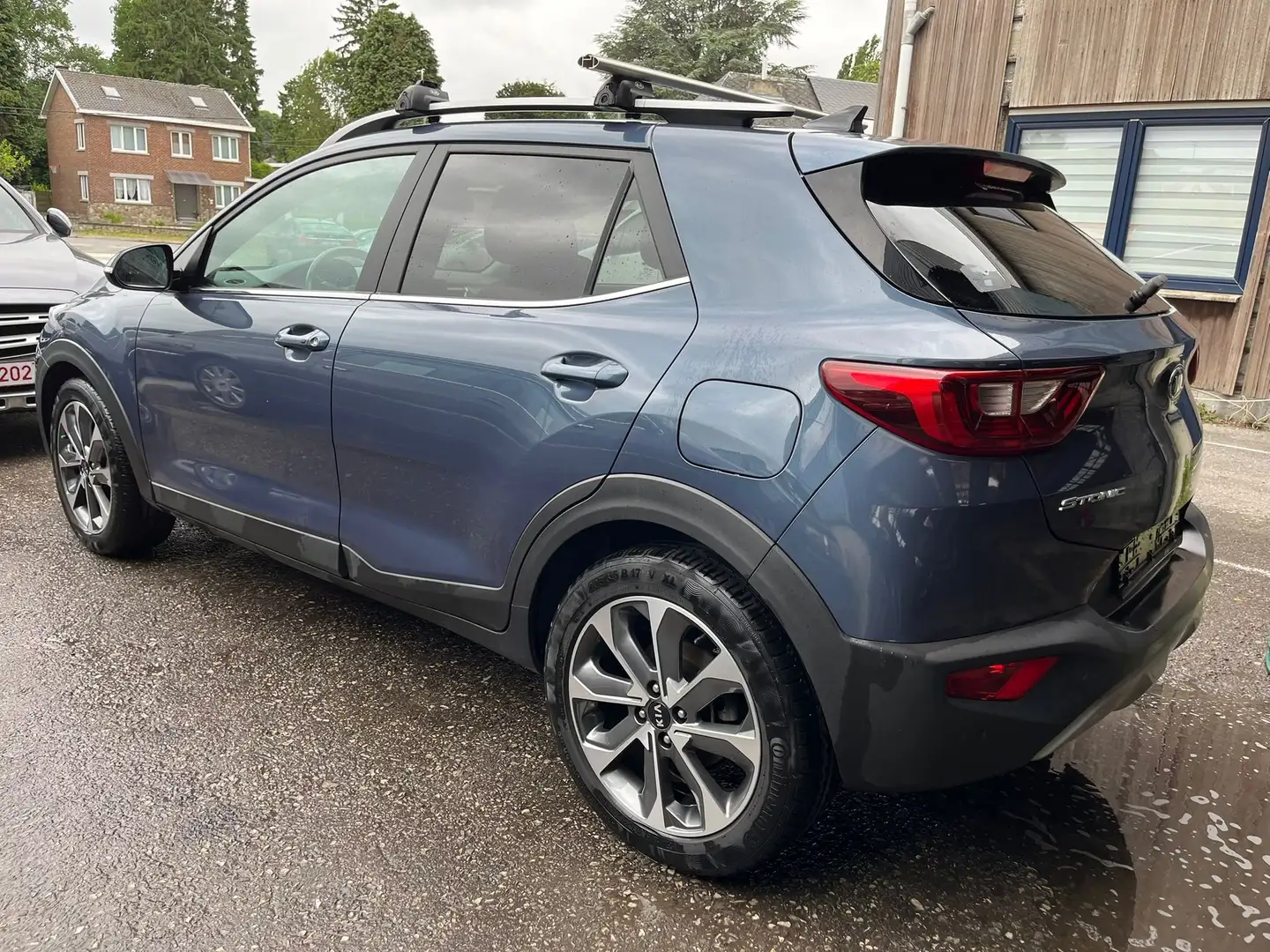Kia Stonic 1.0 T Sense ISG DCT MOTEUR CASSE Bleu - 2