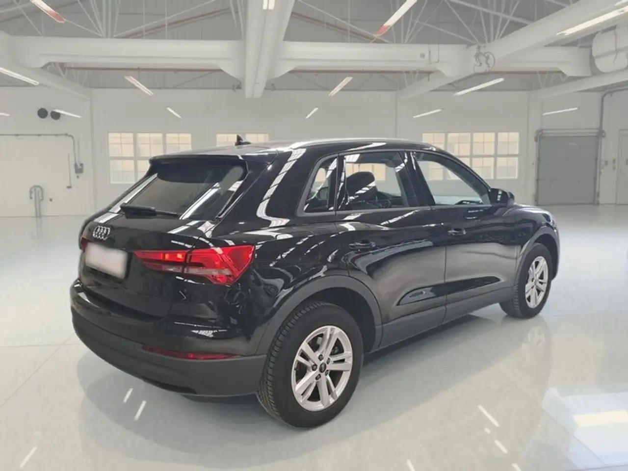 Audi Q3 45 TFSI E S TRONIC BUSINESS SUV, миниатюра 4