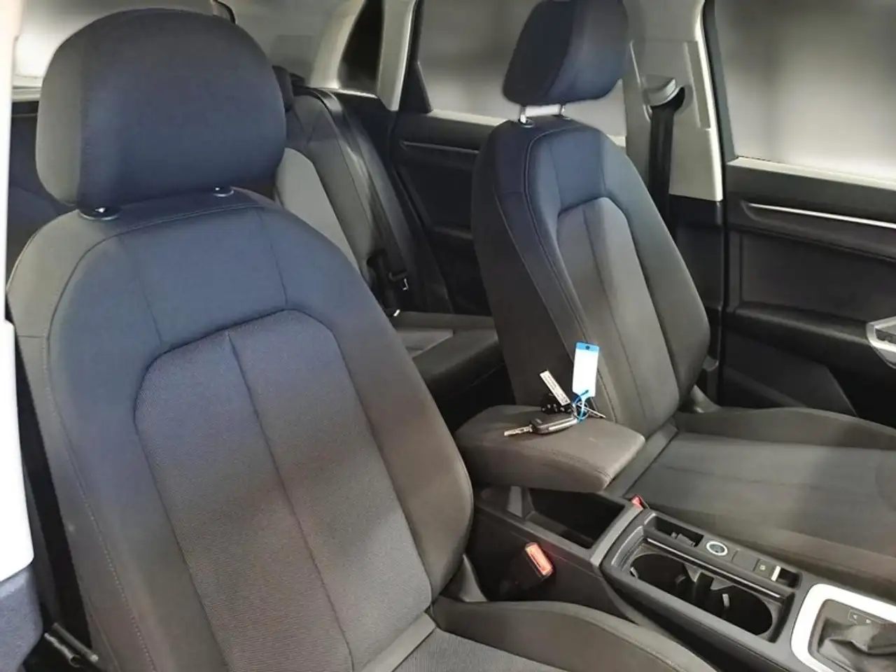 Audi Q3 45 TFSI E S TRONIC BUSINESS SUV, миниатюра 10