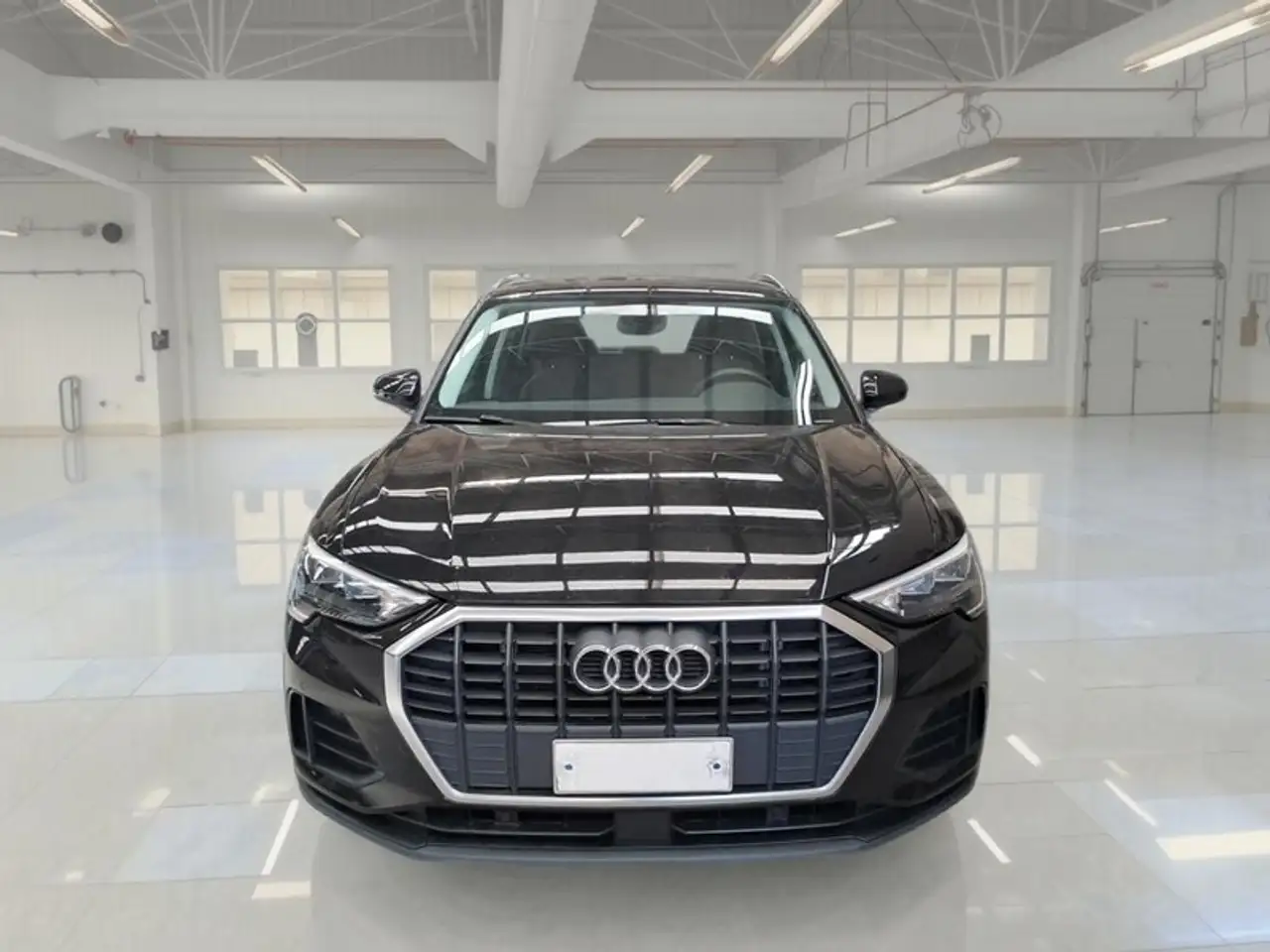 Audi Q3 45 TFSI E S TRONIC BUSINESS SUV, миниатюра 2