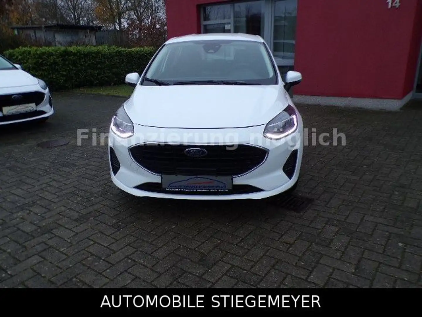 Ford Fiesta Cool & Connect Weiß - 2