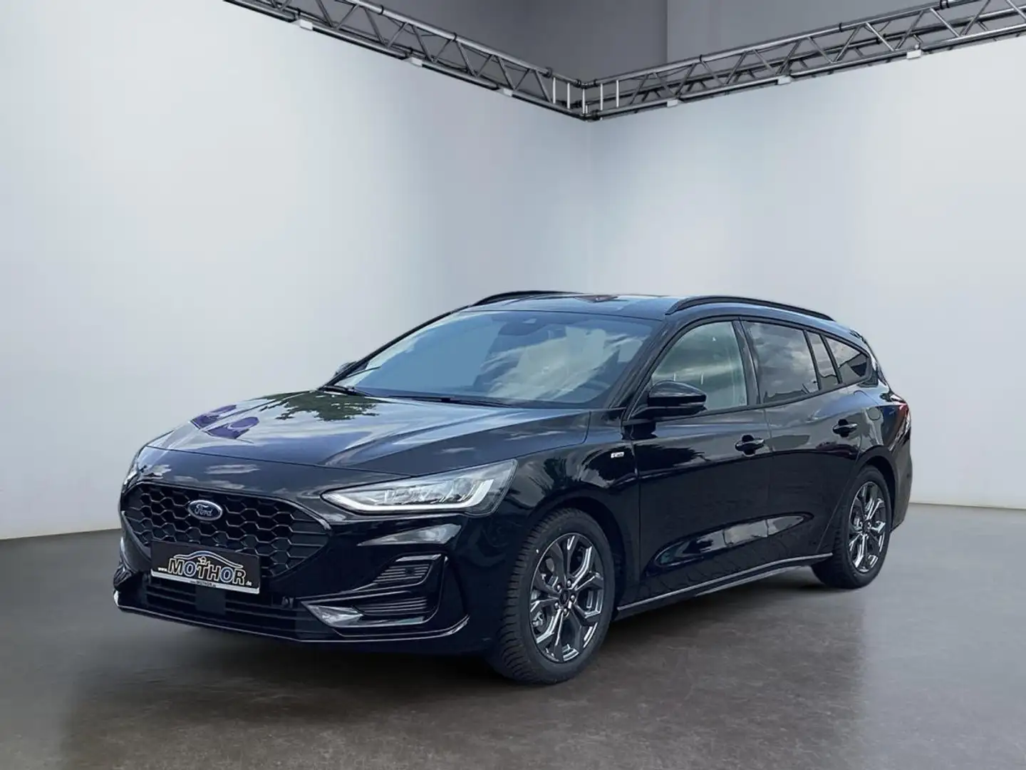 Ford Focus Turnier 1.0 EcoBoost Automatik Matrix-LED Schwarz - 2