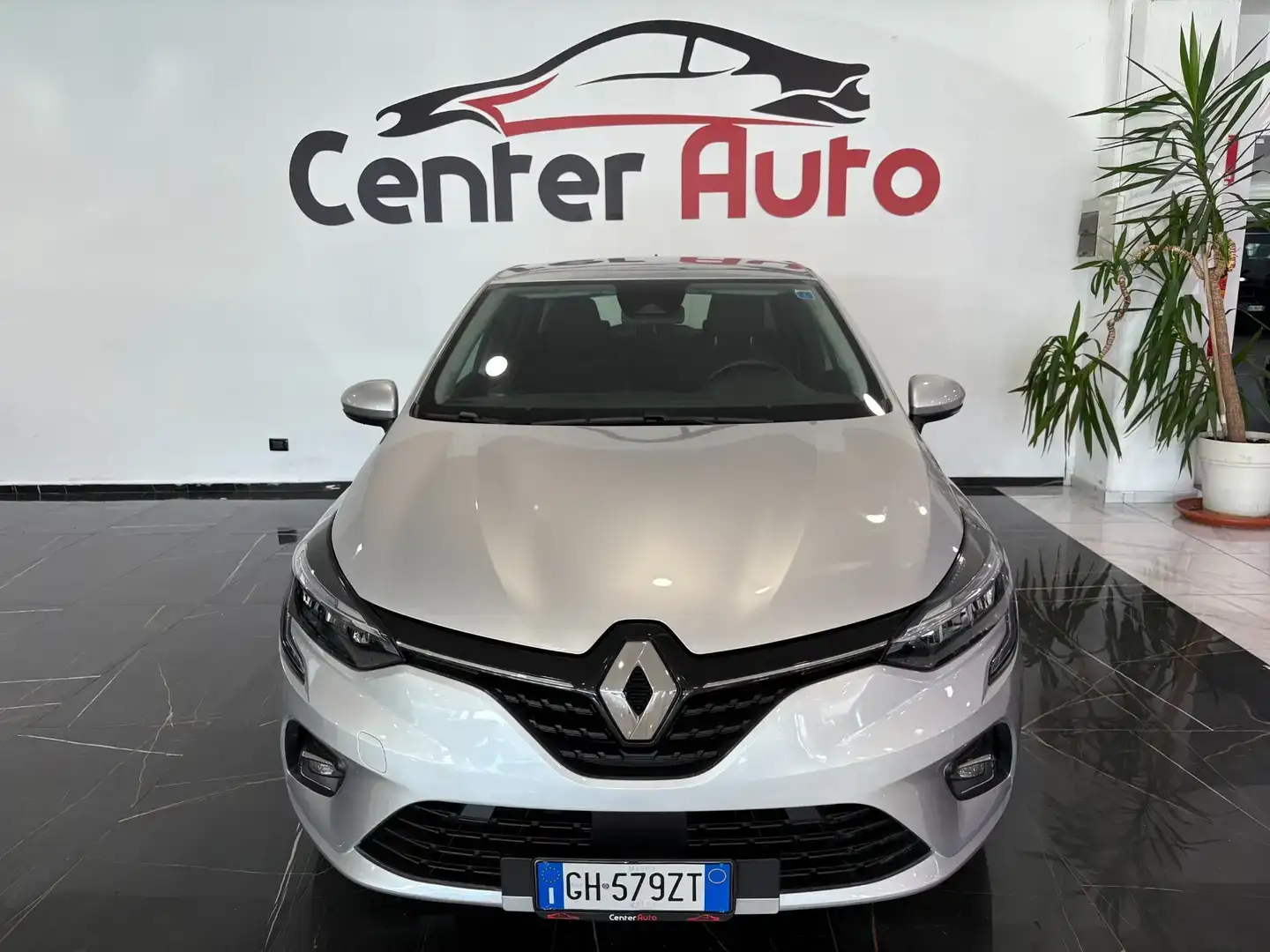 Renault Clio TCe 90 CV 5 porte Techno - 2