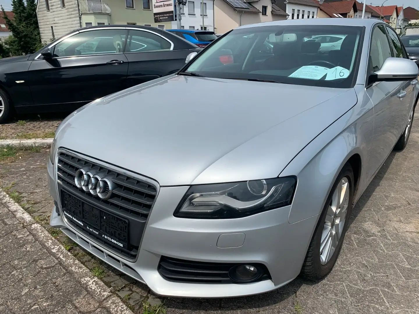 Audi A4 Lim. Attraction Silber - 1