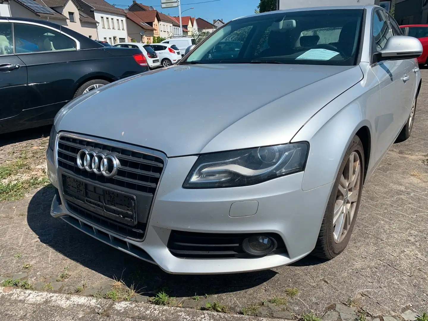 Audi A4 Lim. Attraction Silber - 1