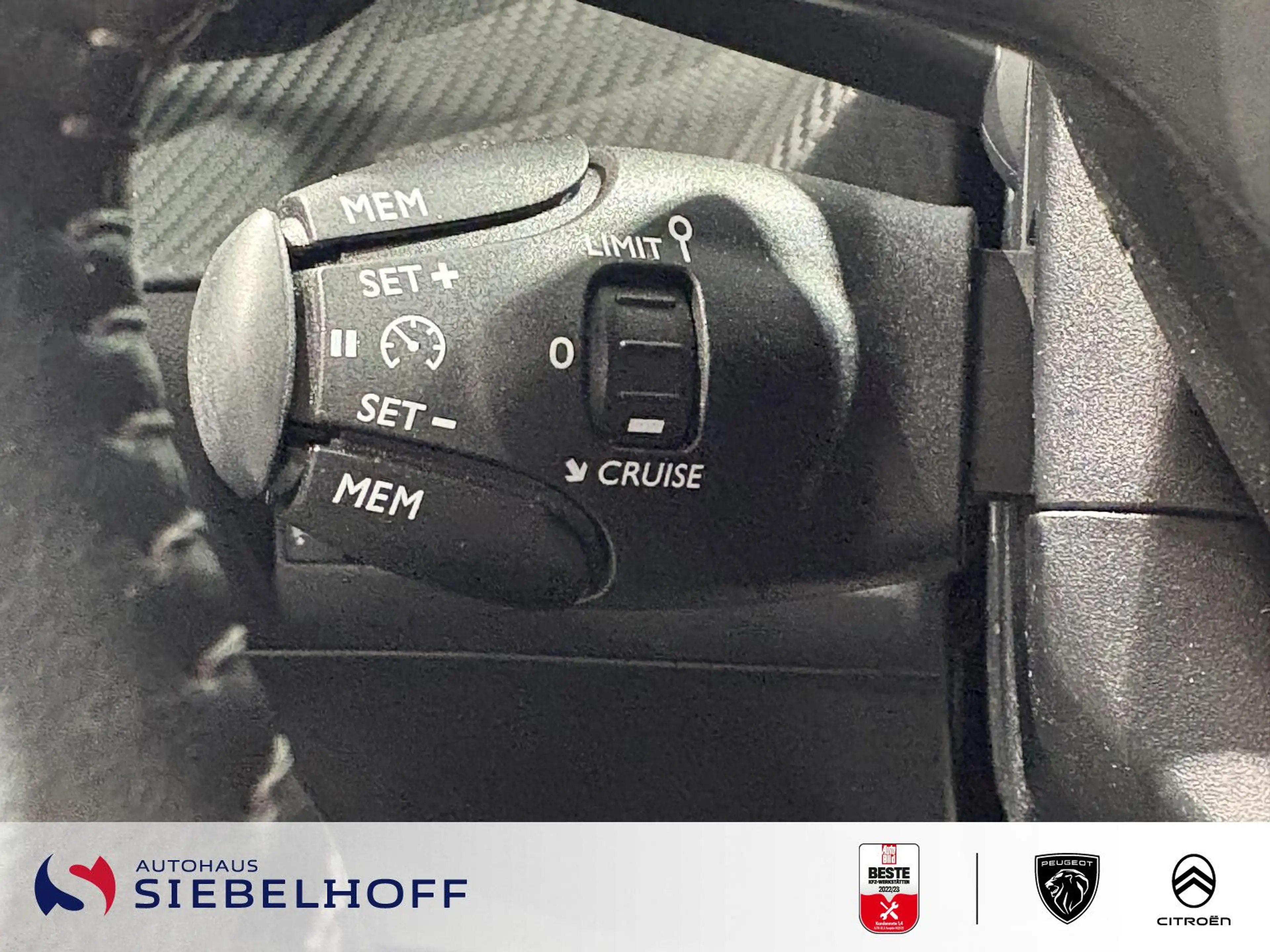 Peugeot 208 e-208 Active Pack Elektromotor 136 — photo 11