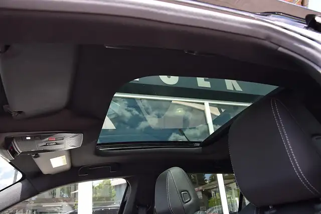 Opel Astra view 12