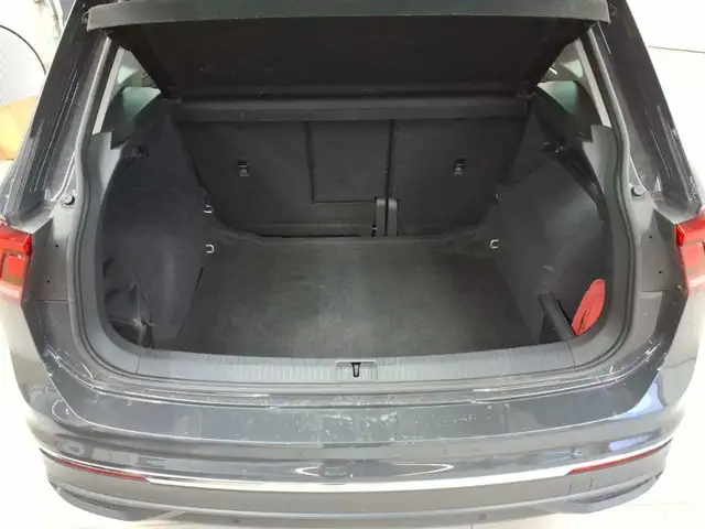 Volkswagen Tiguan view 15
