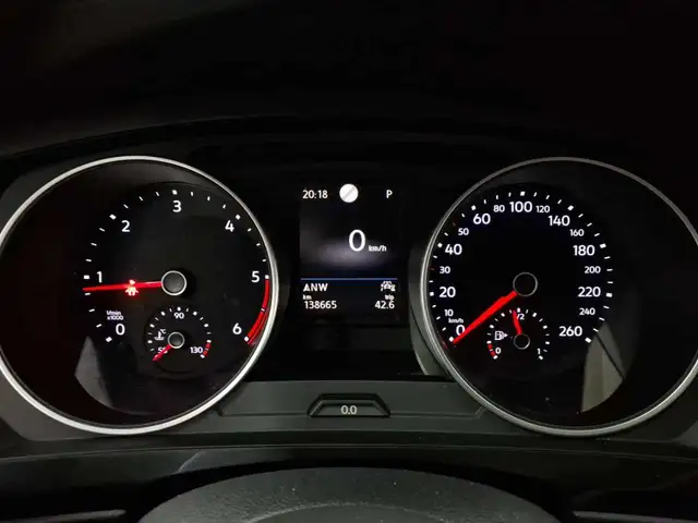 Volkswagen Tiguan view 11