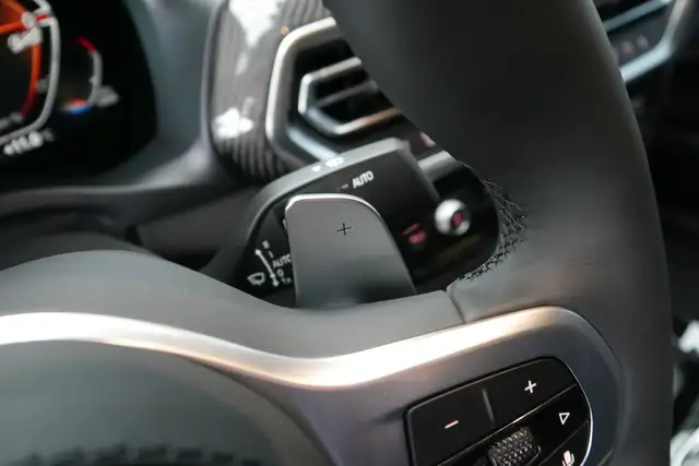 BMW X4 xDrive 20d *M-Paket/AHK/Memorysitz/ACC/Adapt. LED* Ansicht 17