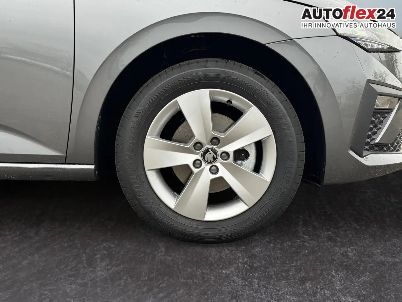 Skoda Scala Extra Plus 1,5 TSI DSG 2ZoKlima Kamera 2 x PDC..., миниатюра 9