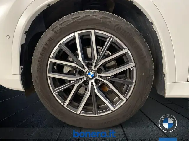 BMW X1 view 12