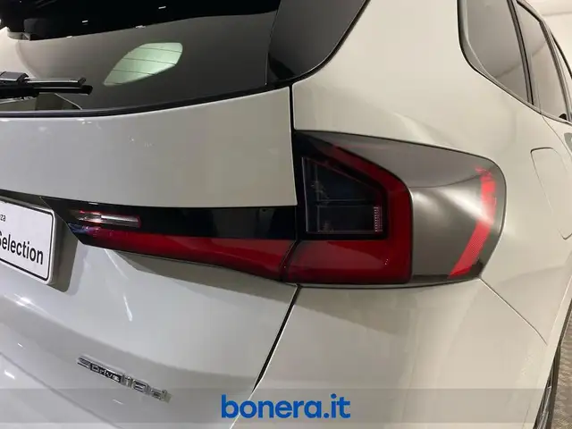 BMW X1 view 11
