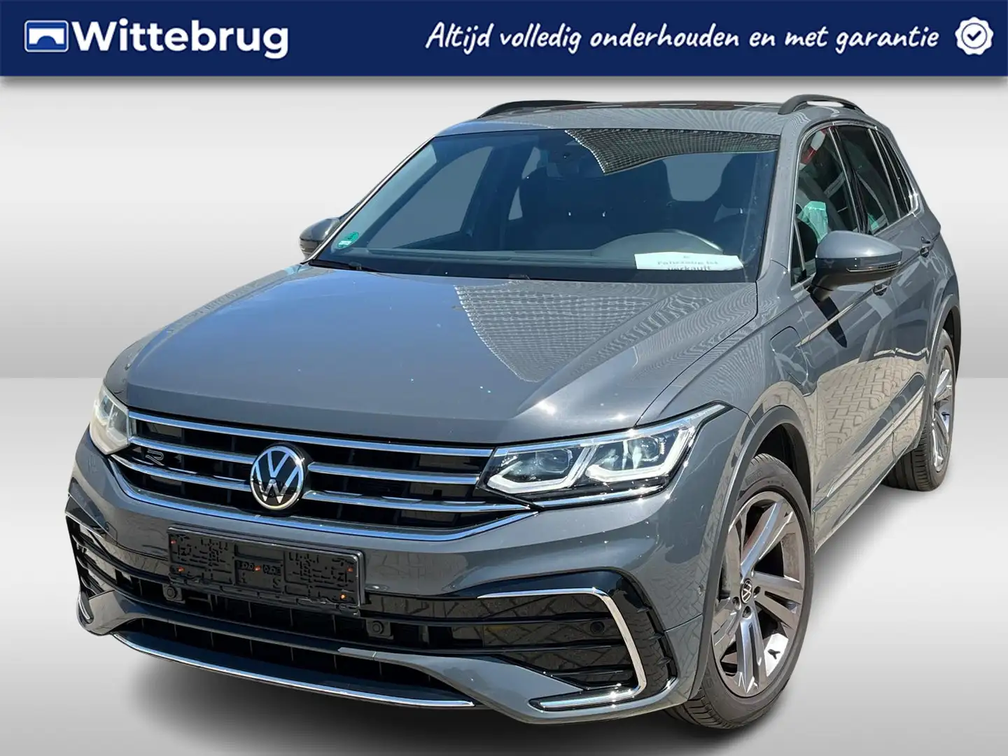 Volkswagen Tiguan 1.4 TSI eHybrid 245pk R-Line DSG Automaat Panorama Grijs - 1