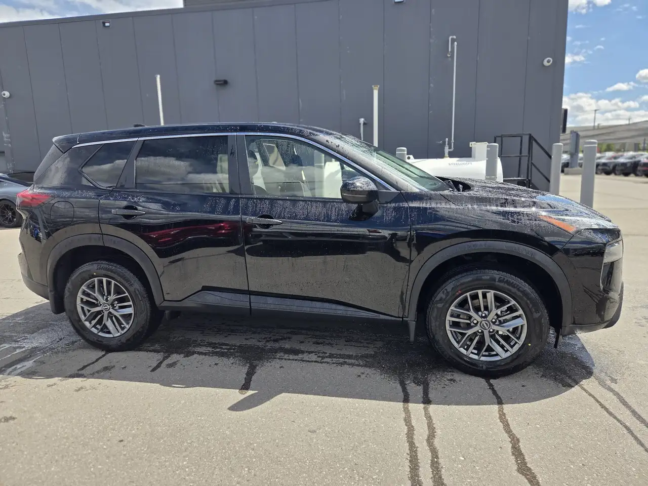 Nissan Rogue fotografie Nissan Rogue
