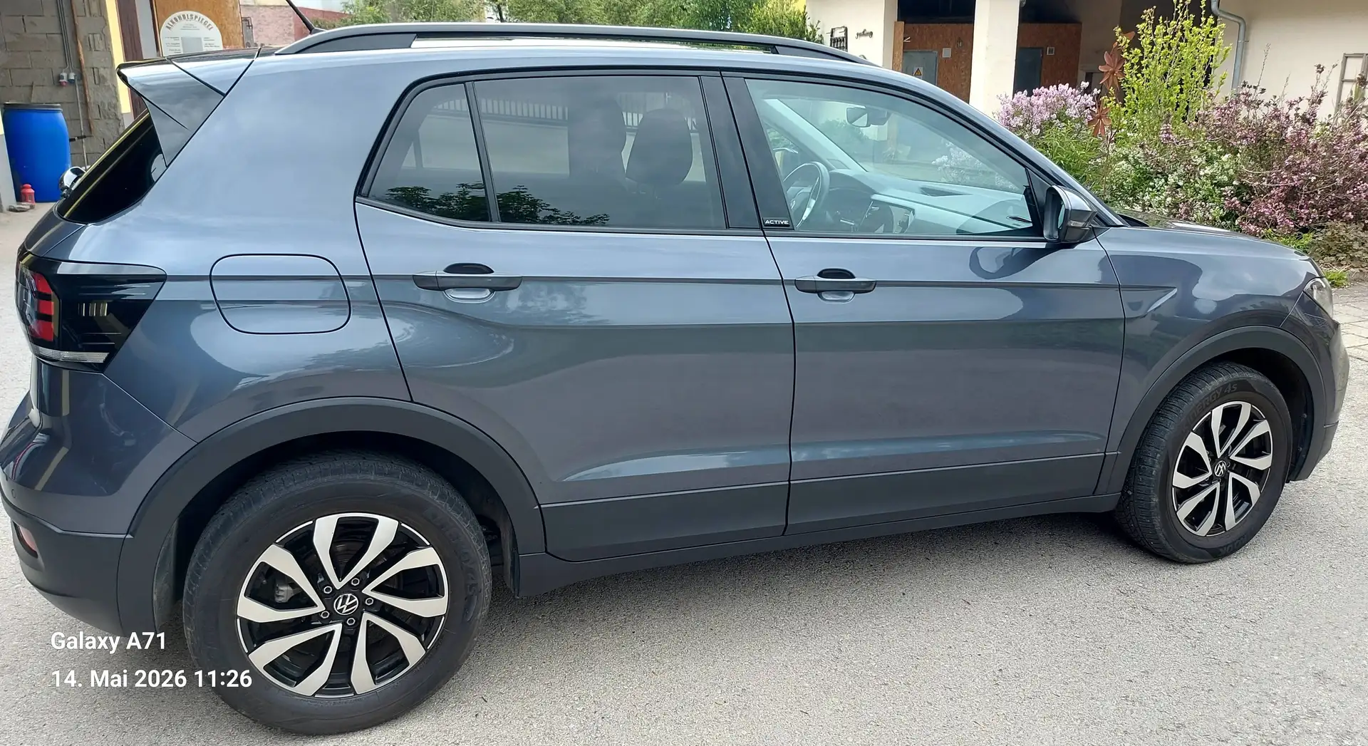 Volkswagen T-Cross T-Cross 1,0 TSI Life DSG Life Grau - 2