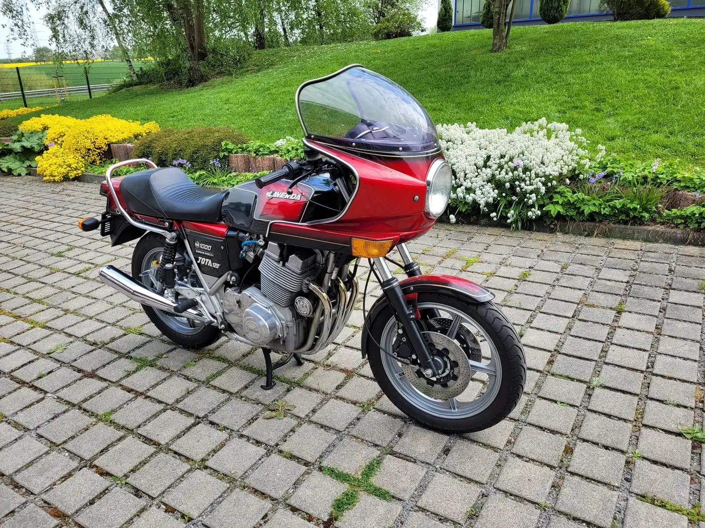 Laverda 1000 Jota Rot - 1