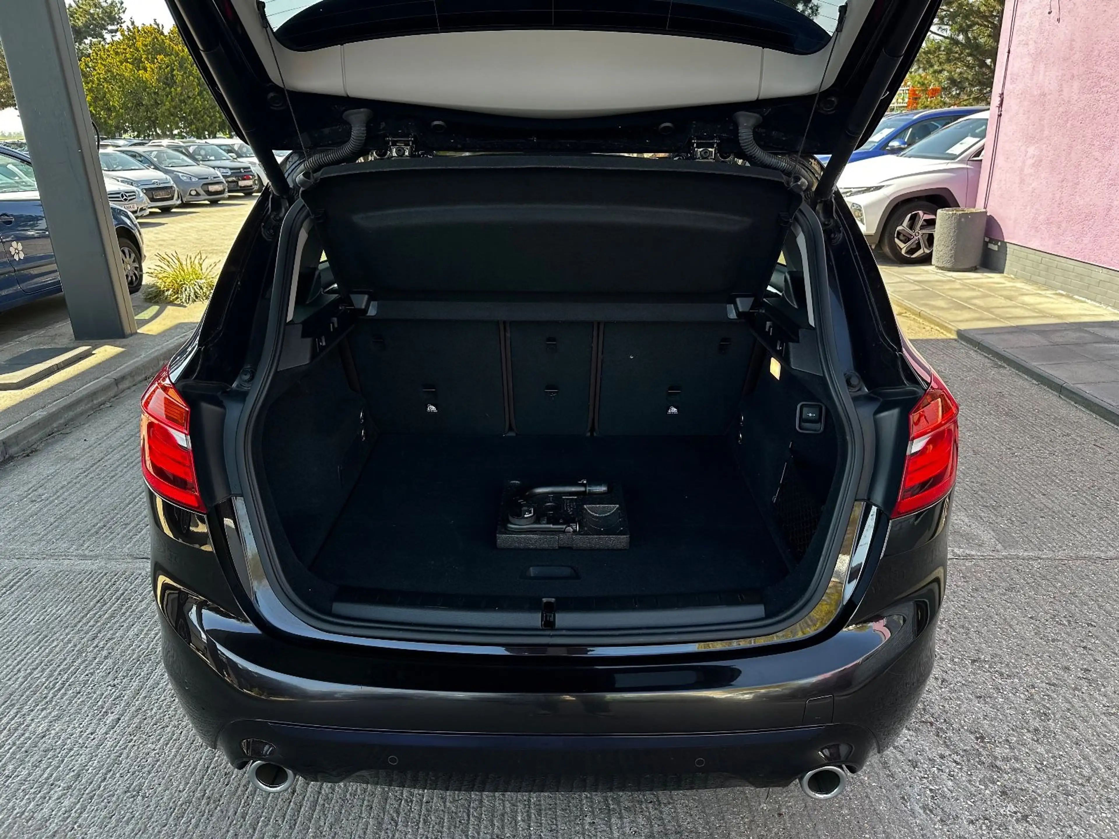 BMW 220 d Active Tourer Sport Line "AHK"HU/AU+Service — photo 13