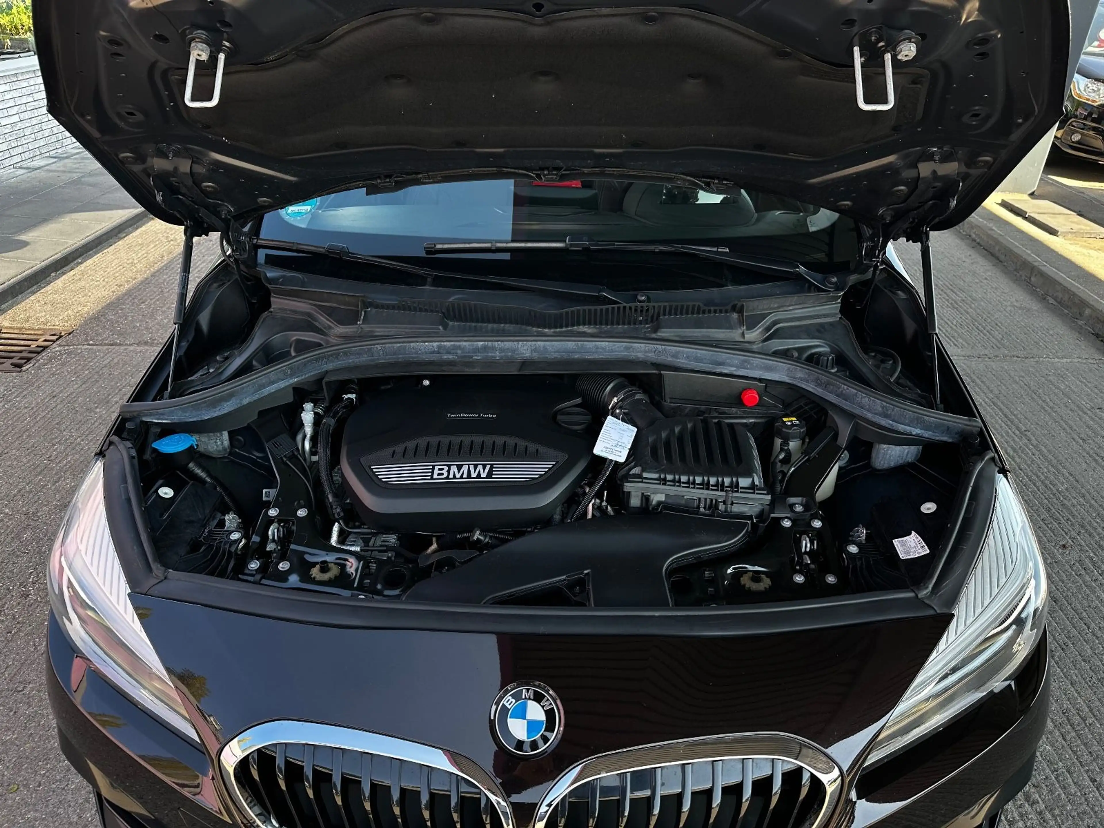 BMW 220 d Active Tourer Sport Line "AHK"HU/AU+Service — photo 5