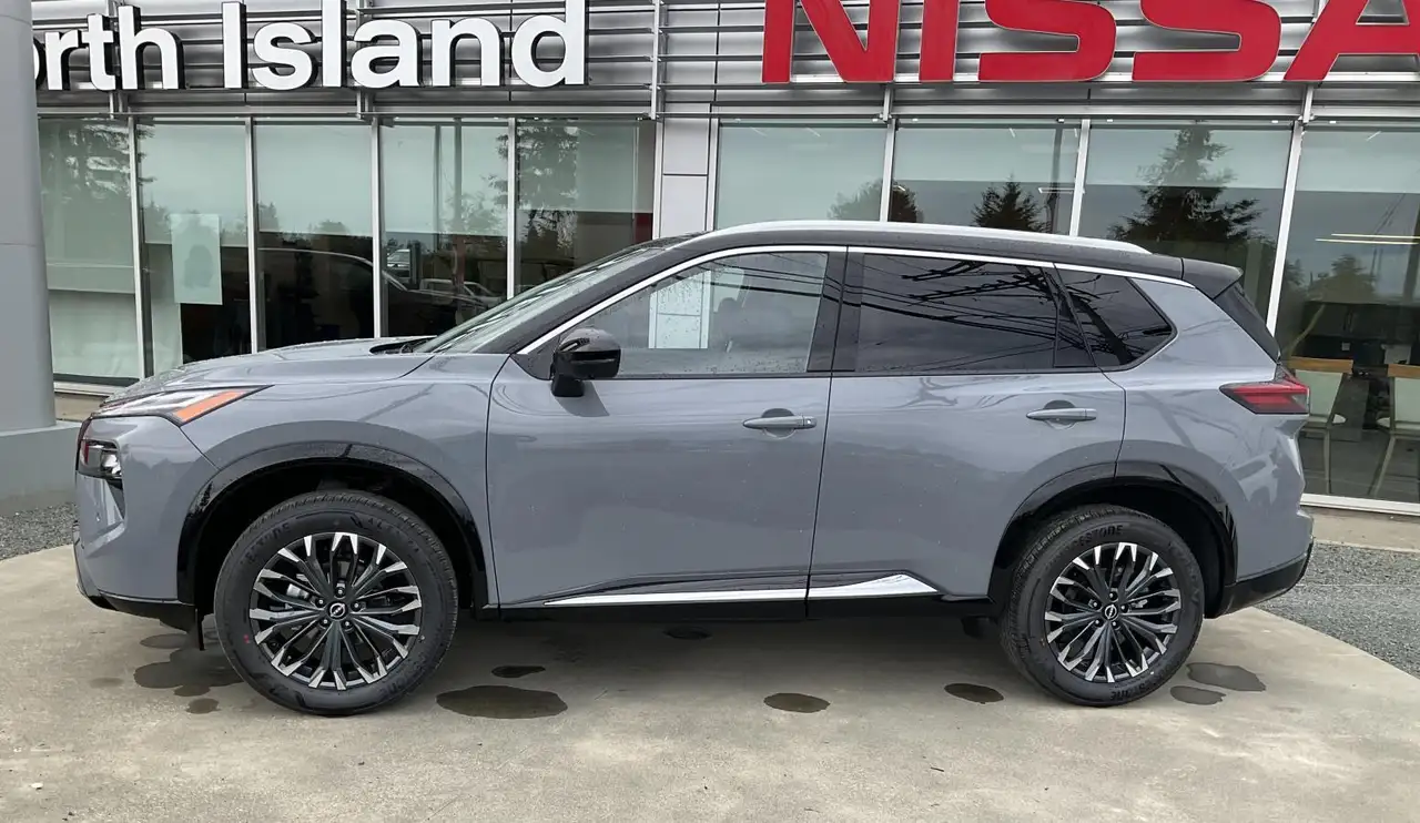 Nissan Rogue снимка Nissan Rogue