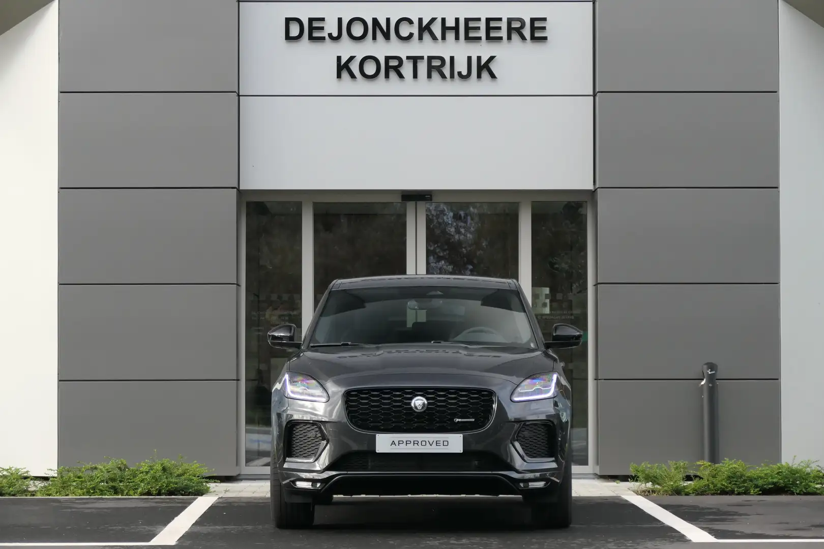 Jaguar E-Pace - 1.5 300PK R-DYNAMIC S HYBRID Gris - 2