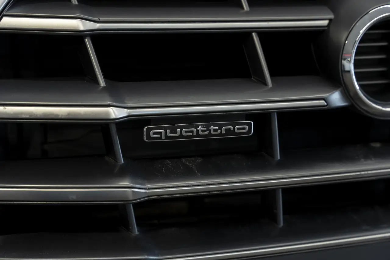 Audi Q5 снимка Audi Q5