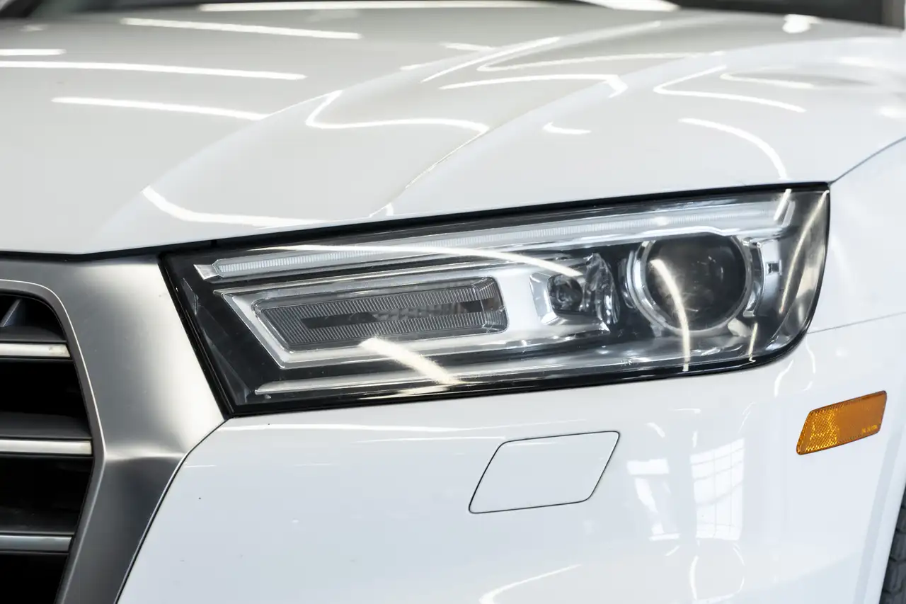 Audi Q5 снимка Audi Q5